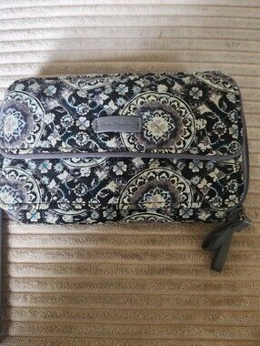 Vera Bradley Quilted Floral Medallion Wallet in Black, Gray and Accent Of Blue